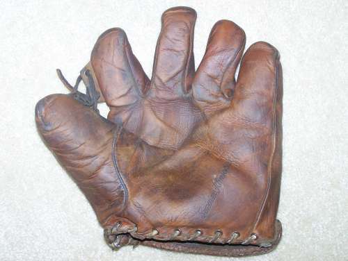 Diamond Grommet Web Front